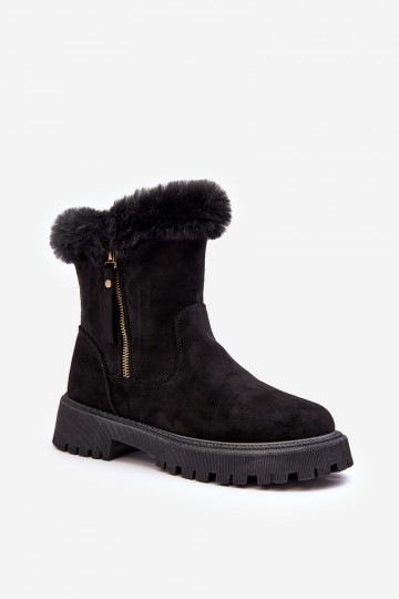 Botas confeccionadas en ante con pelo en color negro Hasiva