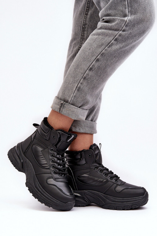 Deportivas calentitas con cordones en color negro Dejana