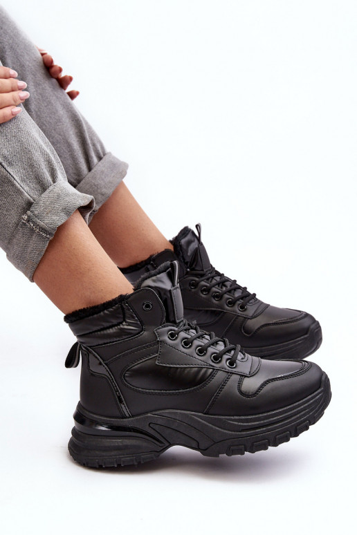 Deportivas calentitas con cordones en color negro Dejana