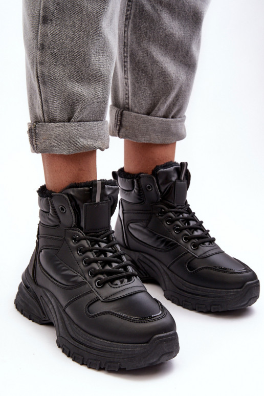 Deportivas calentitas con cordones en color negro Dejana