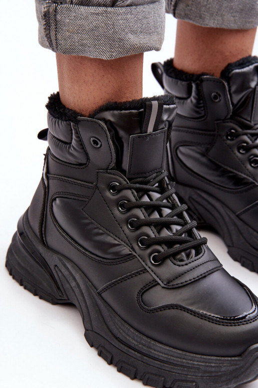 Deportivas calentitas con cordones en color negro Dejana