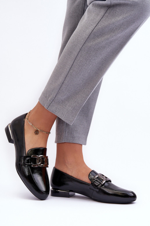 Mocasines de mujer efecto lacado con adornos en negro Camilena Mocasines de mujer efecto lacado con adornos en negro Camilena