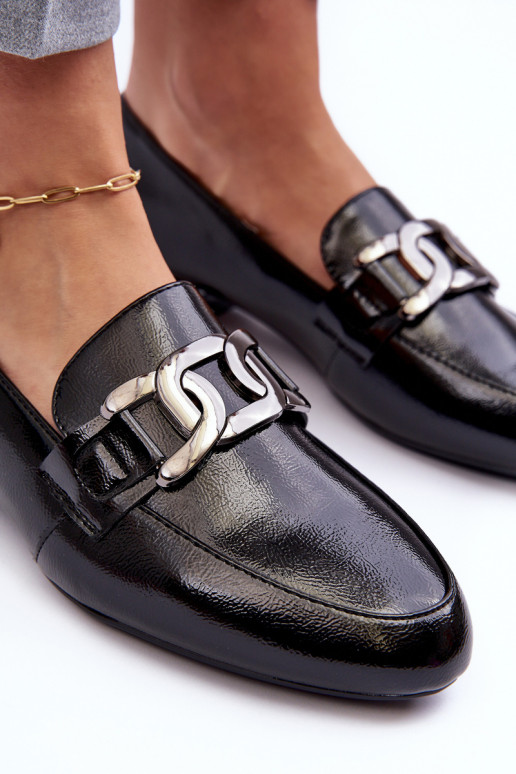 Mocasines de mujer efecto lacado con adornos en negro Camilena