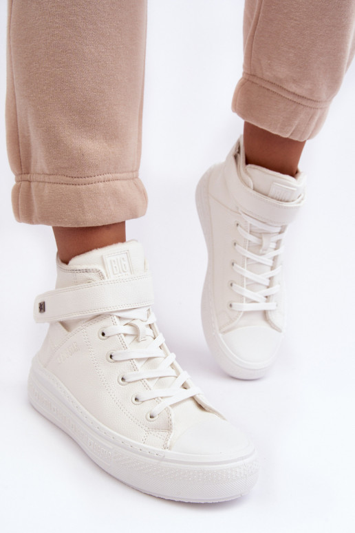 Zapatos de ocio calentados con plataforma Big Star color blanco MM274006