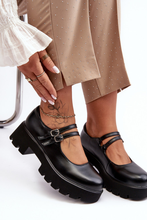 Zapatos tacón bajo Saviwa negros