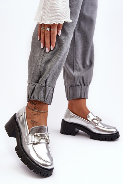 Zapatos con tacón ancho en color plateado Lemmitty Zapatos con tacón ancho en color plateado Lemmitty