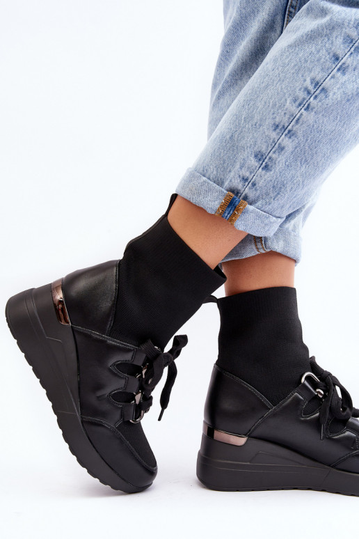 Botas con suela tipo calcetín en color negro Helladina
