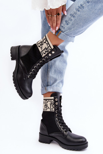 botas con suela tipo calcetín en color negro Hakina