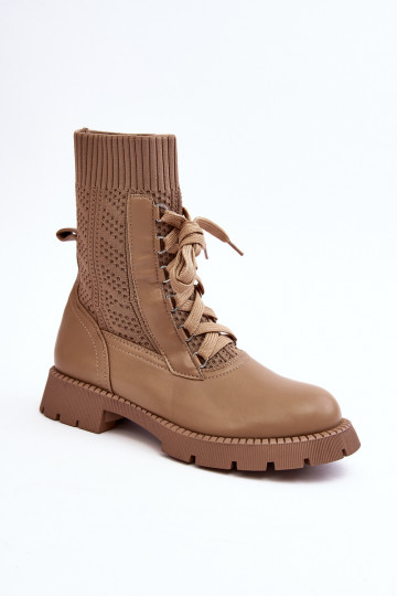 Botas con suela tipo calcetín con cordones en Gentiana marrón