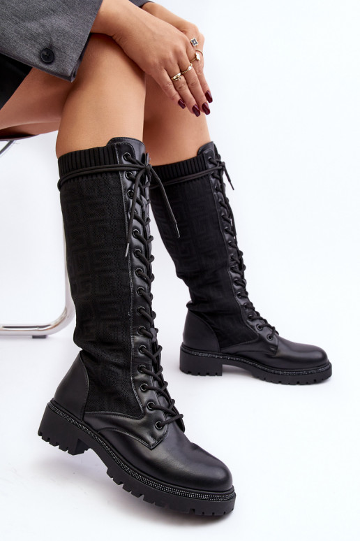 Botas de mujer con cordones y elástico en la parte superior en color negro Virxinia