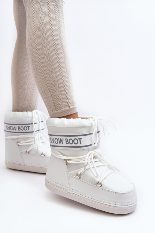 Botas de invierno con cordones en color blanco Soia