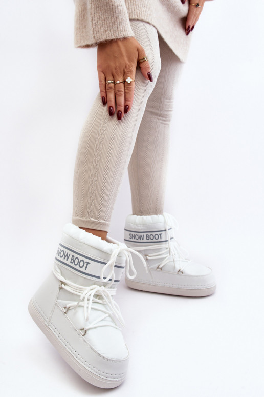 Botas de invierno con cordones en color blanco Soia