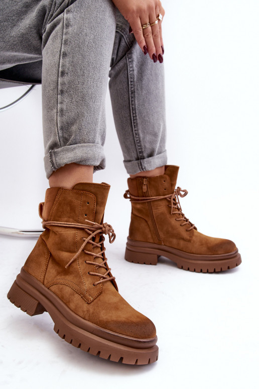 Botas de mujer con suela maciza en color marrón Narelona Botas de mujer con suela maciza en color marrón Narelona