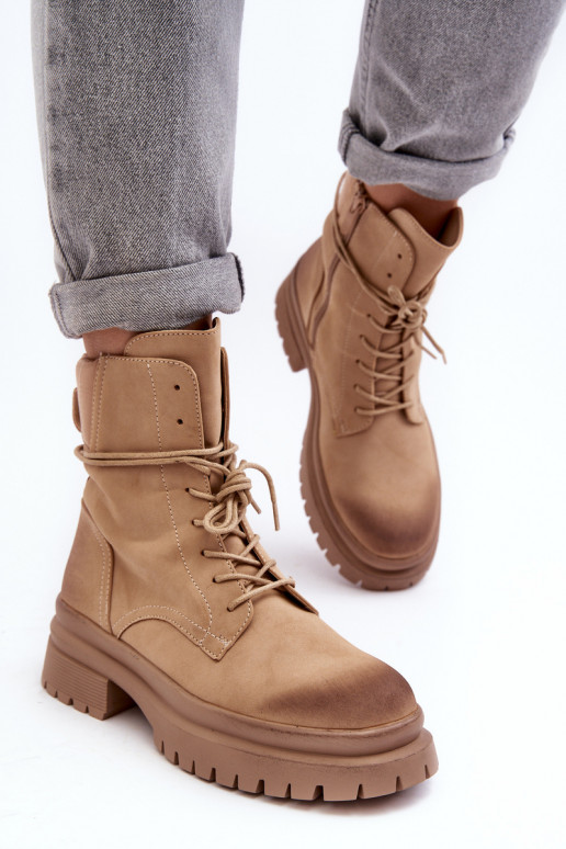 Botas de mujer con suela maciza beige Narelona