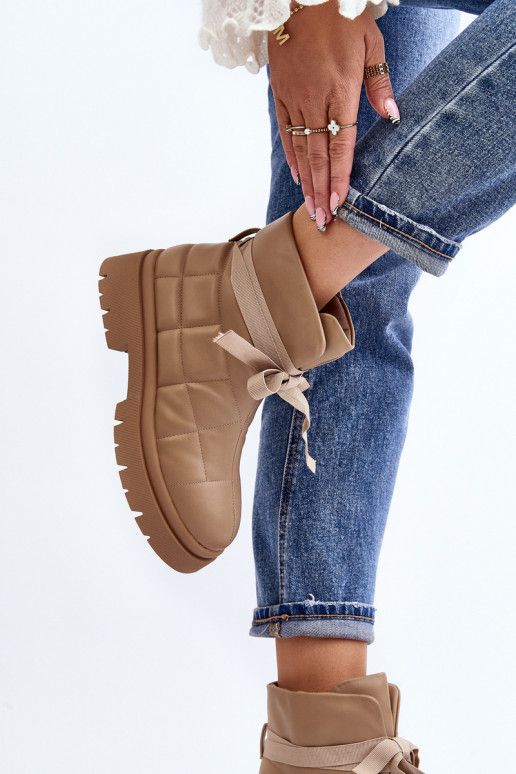 Botas con estampados acolchados en color caqui Bizzanti