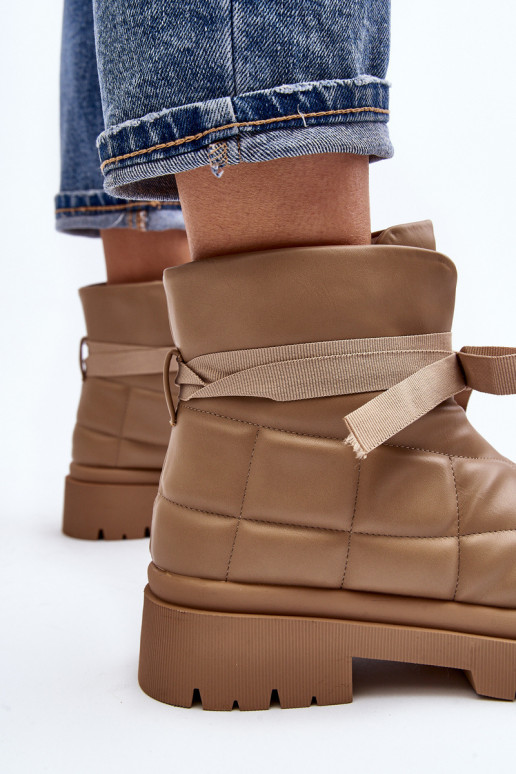 Botas con estampados acolchados en color caqui Bizzanti