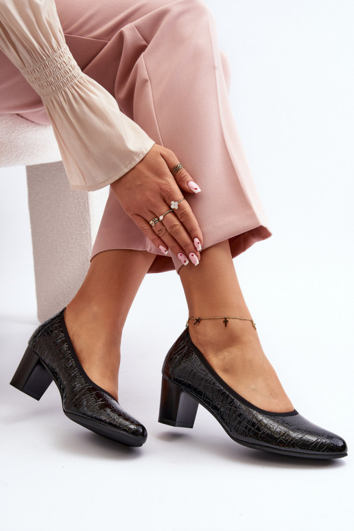 con efecto lacado Zapatos con estampado color negro Cynania con efecto lacado Zapatos con estampado color negro Cynania