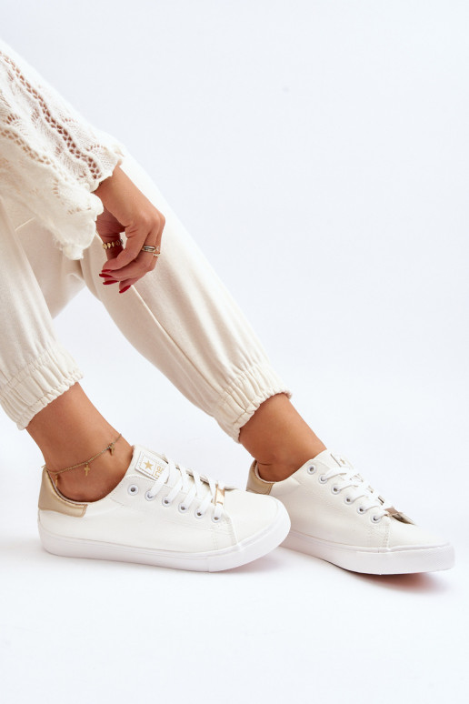 Zapatos de ocio fabricados en ecopiel en color blanco Tiraelle