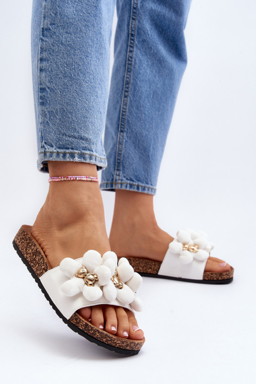 Zapatillas de casa de mujer con bonitos detalles en color blanco Bunlia