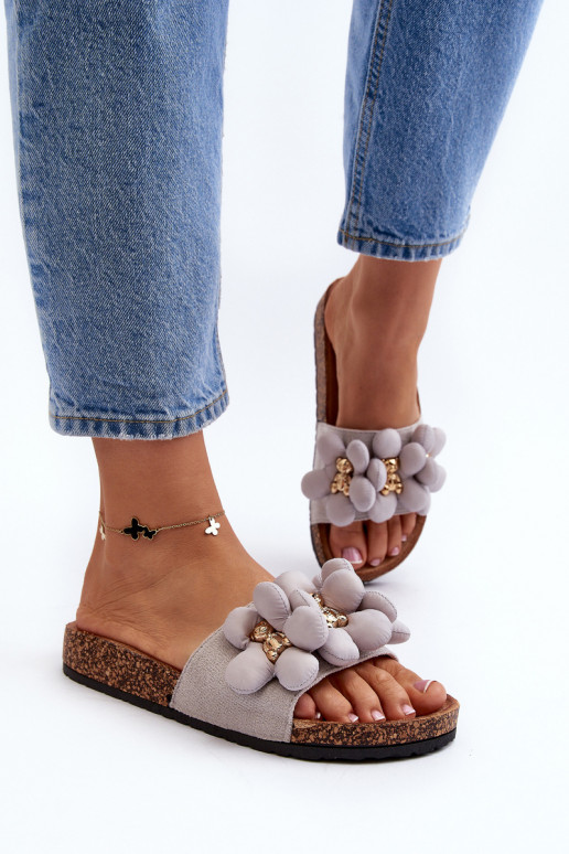 Pantuflas de mujer con bonitos detalles en color gris Bunlia