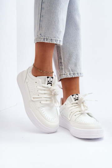 Zapatos deportivos de cuero sintético color blanco Avanalis 2