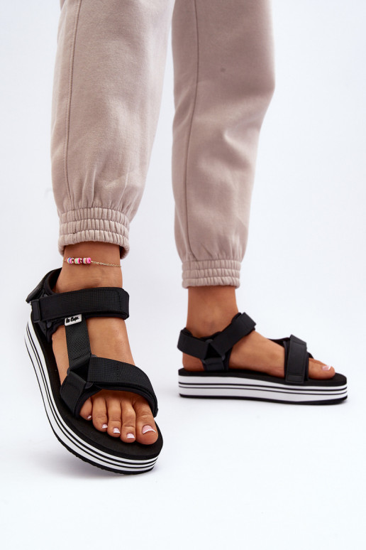 Sandalias de mujer con plataforma Lee Cooper LCW-24-05-2753 color negro