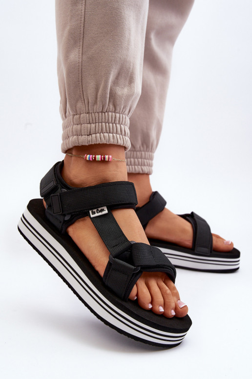 Sandalias de mujer con plataforma Lee Cooper LCW-24-05-2753 color negro