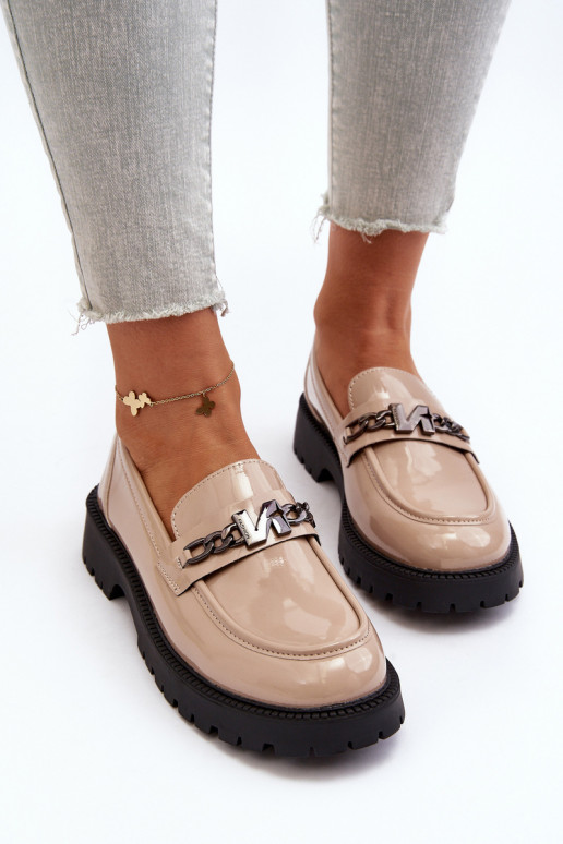 Mocasines efecto lacado con tacón ancho beige Ezoma Mocasines efecto lacado con tacón ancho beige Ezoma