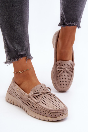 Mocasines de mujer con cintas en beige Reece