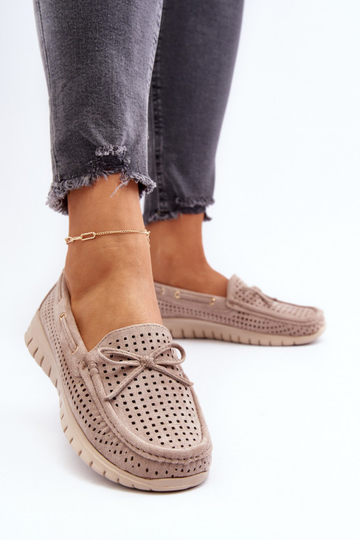 Mocasines de mujer con cintas en beige Reece