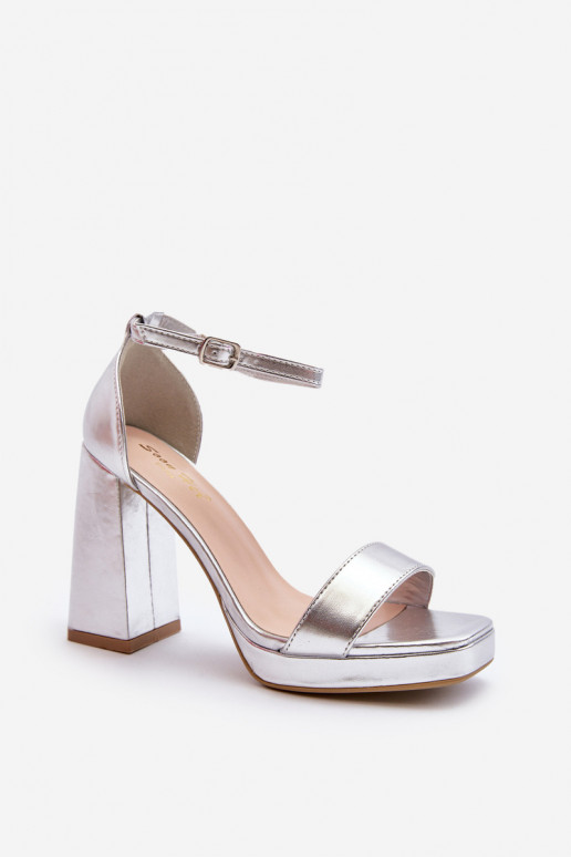 Tacones altos de ante con punta cuadrada Merila plateados