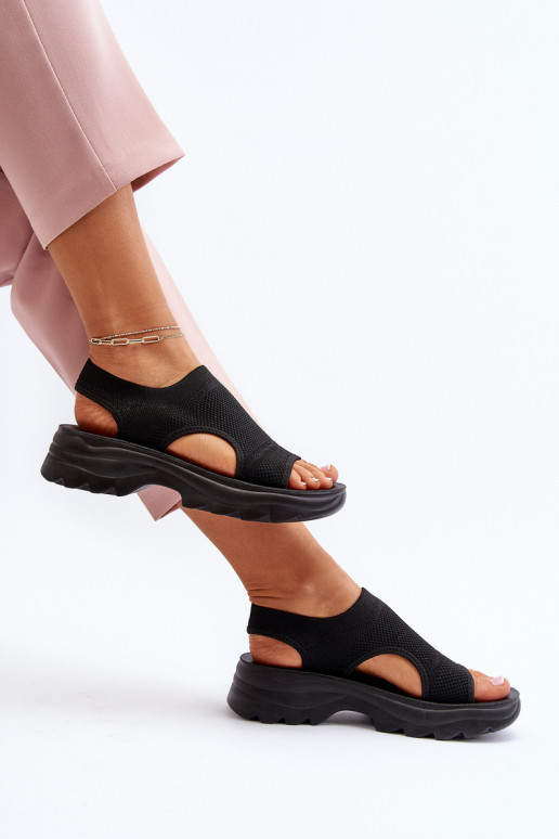 Sandalias de mujer de estilo deportivo con suela maciza en color negro Deinaleia Sandalias de mujer de estilo deportivo con suela maciza en color negro Deinaleia
