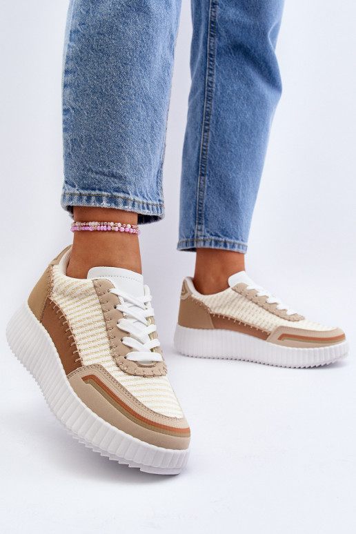 Zapatillas modelo zapatos con plataforma beige Redala
