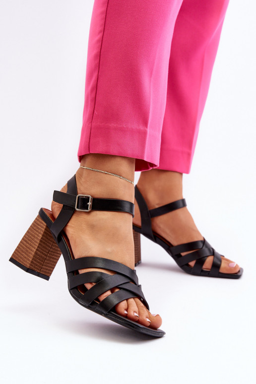 Sandalias de mujer con tacón en color negro Opifiana