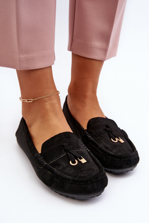 confeccionado en ante modelo Clásico Mocasines color negro Ontala