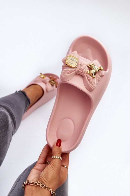 Pantuflas ligeras Pantuflas de mujer con cintas en color rosa Salessa Pantuflas ligeras Pantuflas de mujer con cintas en color rosa Salessa