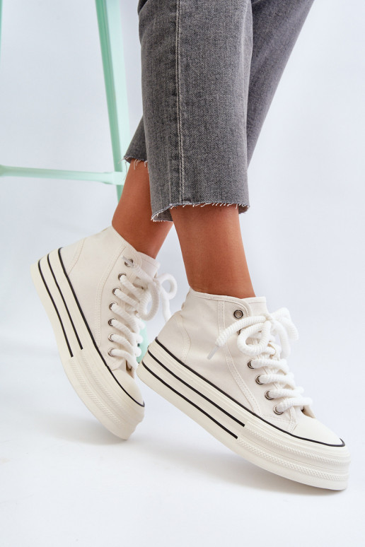 Zapatos casual con plataforma en color blanco Aineri