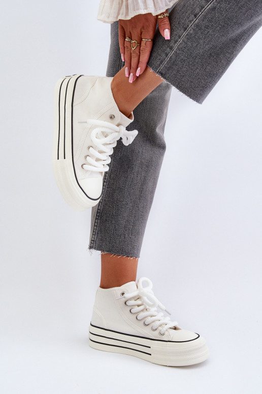 Zapatos casual con plataforma en color blanco Aineri