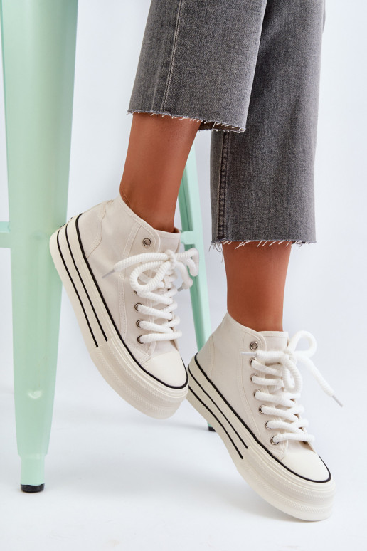 Zapatos casual con plataforma en color blanco Aineri