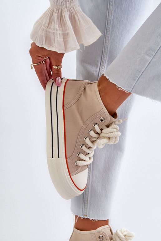 Zapatos casual con plataforma beige Aineri