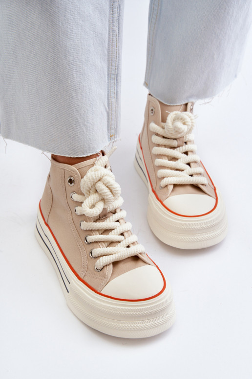 Zapatos casual con plataforma beige Aineri