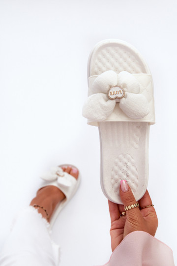 Zapatillas de casa de mujer con adornosj Platformie color blanco Cedrella 2