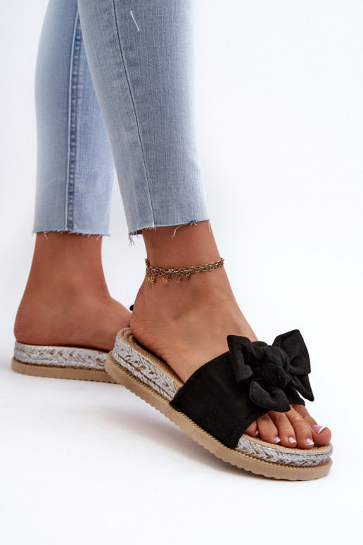 Pantuflas con plataforma y cintas en negro Aflia Pantuflas con plataforma y cintas en negro Aflia