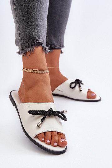 Pantuflas de mujer de cuero sintético Big Star NN274067 color blanco 2