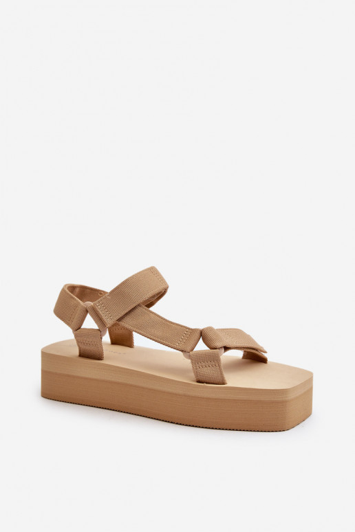 Sandalias de mujer con plataforma en color beige Edireda