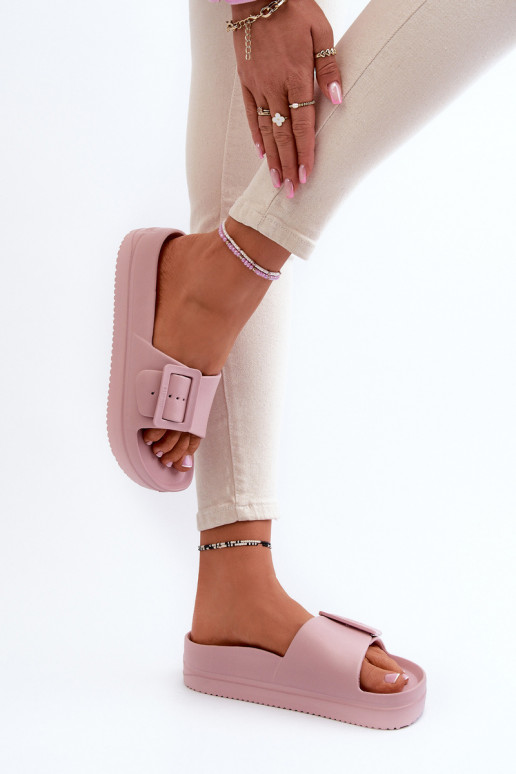 Sandalias ligeras con plataforma y hebillas en rosa Big Star NN274A663