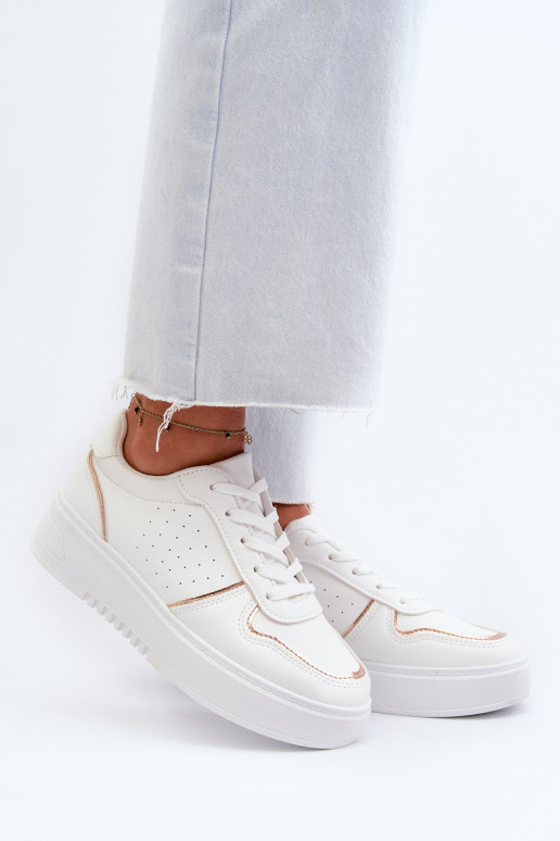 Zapatillas modelo zapatos con plataforma en color blanco Tessama