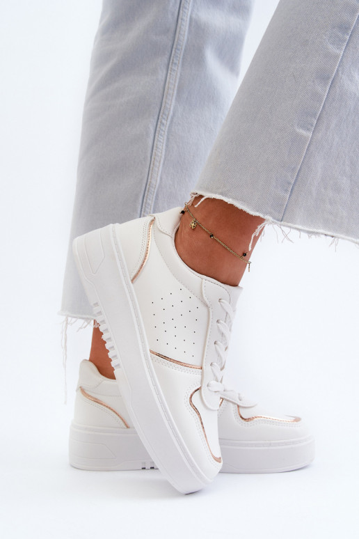 Zapatillas modelo zapatos con plataforma en color blanco Tessama