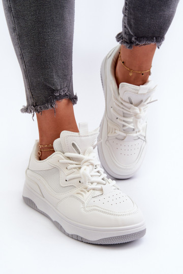 Zapatillas modelo zapatos con plataforma en color blanco Etnaria