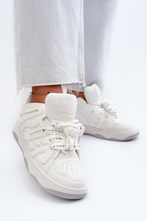 Deportivas modelo zapatos fabricadas en ecopiel en color blanco Berilla